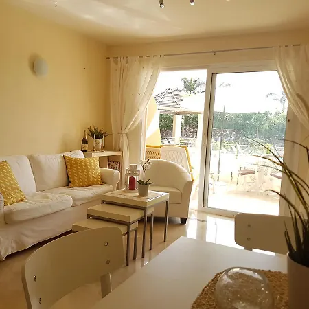 Oasis La Caleta Appartement *
