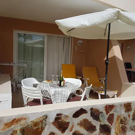 Oasis La Caleta Appartement *